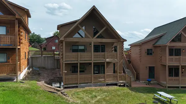 326 Hilltop Circle, Warrens,warrens, WI 54666
