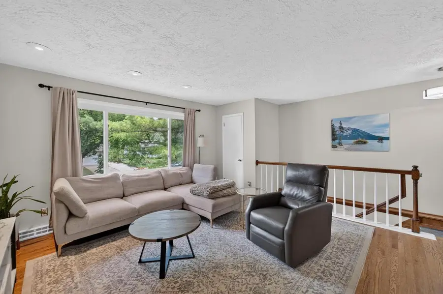 1221 Debra Lane, Madison, WI 53704 - #3