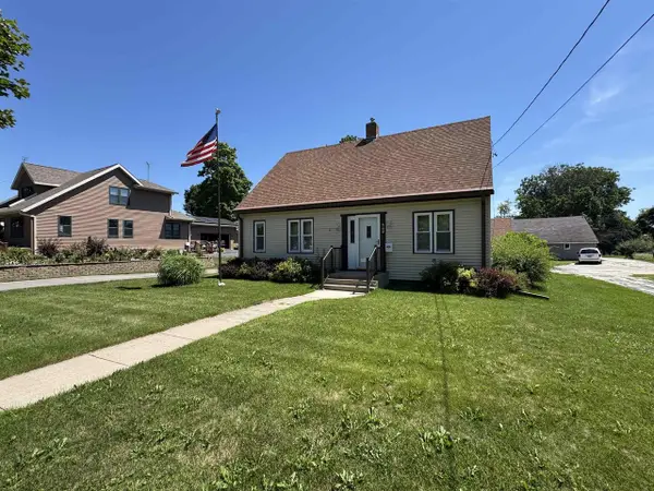 971 Metomen Street, Ripon, WI 54971