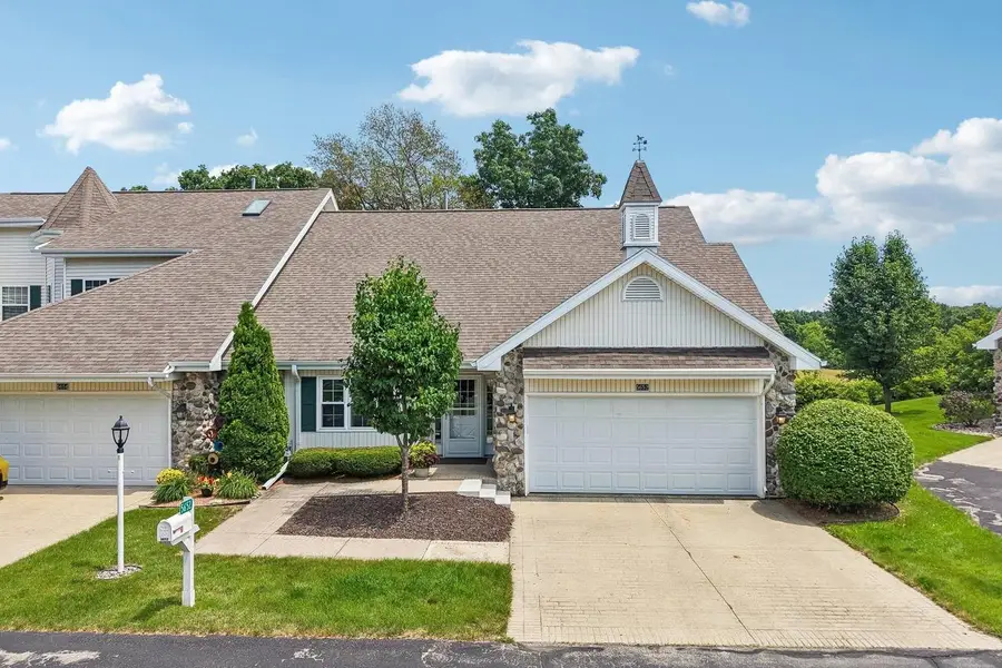 5652 Steeplechase Drive, Waunakee, WI 53597 - #2