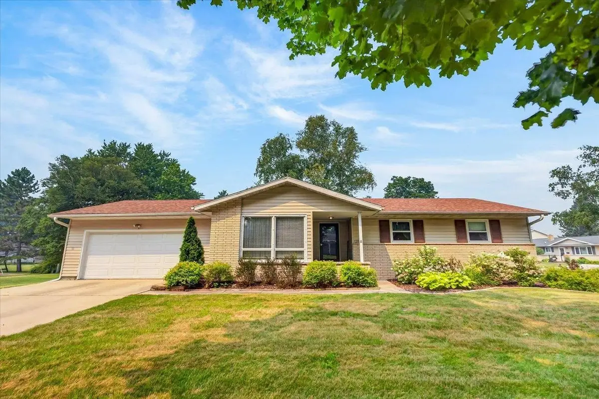 602 Dix Street, Columbus, WI 53925 - #1