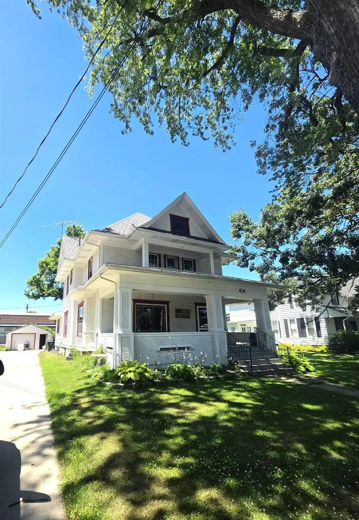 414 Carrington Street, Waupun, WI 53963 - #3