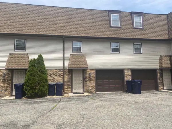 2532 W Memorial Drive, Janesville, WI 53548