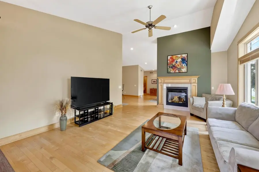 617 Nightingale Lane, Cottage Grove, WI 53527 - #3