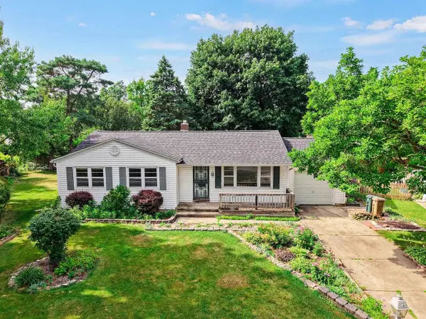 9 Fremont Circle, Madison, WI 53704
