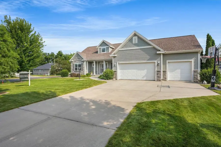 307 Erin Court, Cottage Grove, WI 53527 - #2