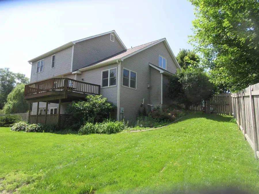 29 Westend Circle, Madison, WI 53704 - #2