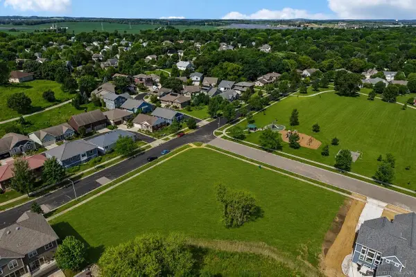 2590 Targhee Street, Fitchburg, WI 53711