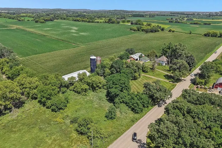 5794 Lincoln Road, Oregon, WI 53575 - #2