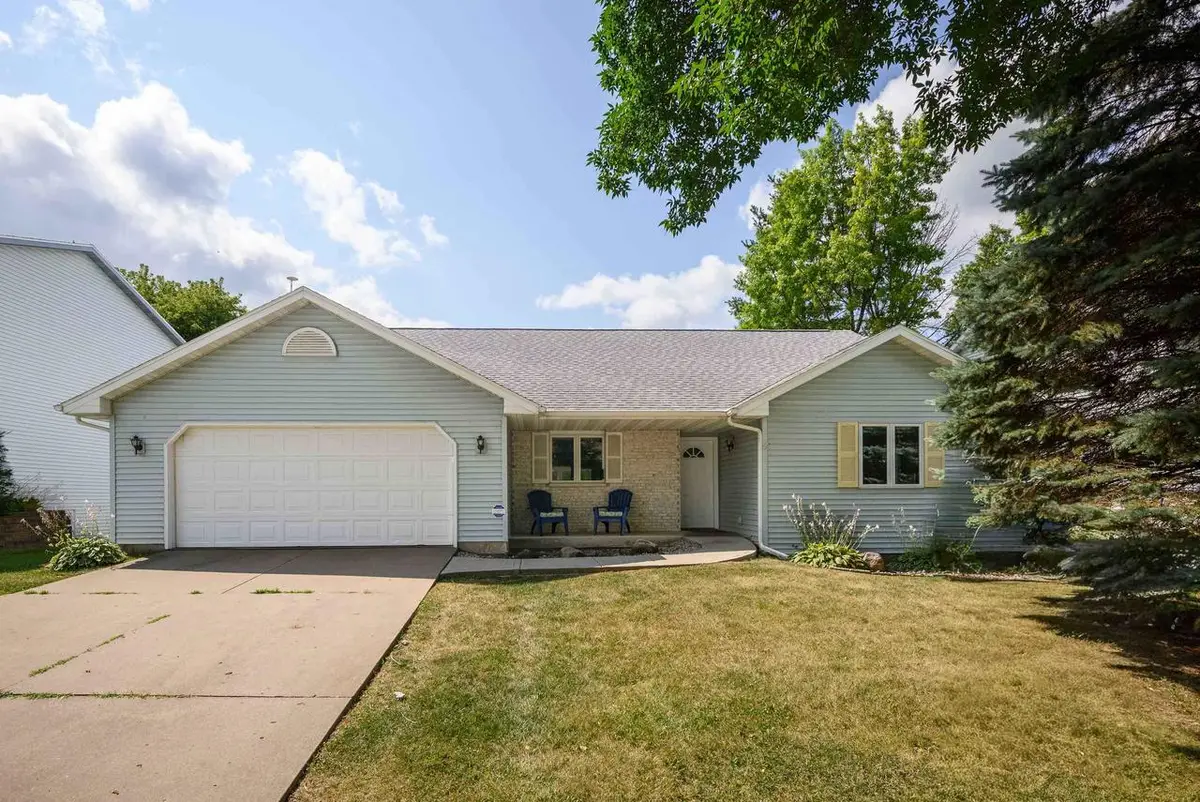 5854 Oxbow Bend, Madison, WI 53716 - #1