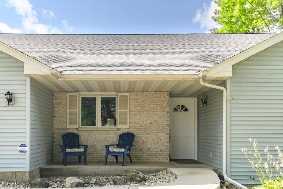 5854 Oxbow Bend, Madison, WI 53716 - #2