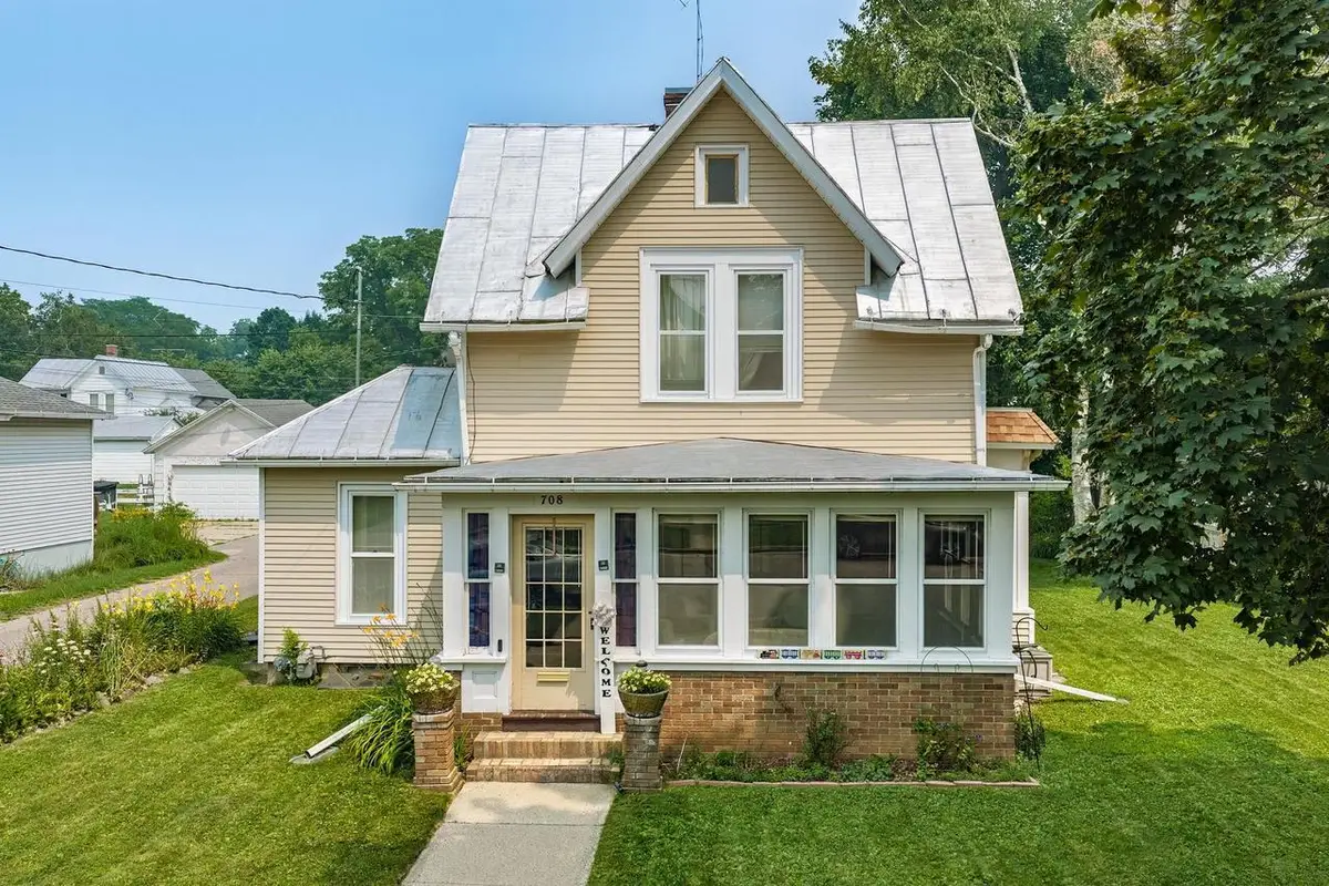 708 Oak Street, Baraboo, WI 53913 - #1