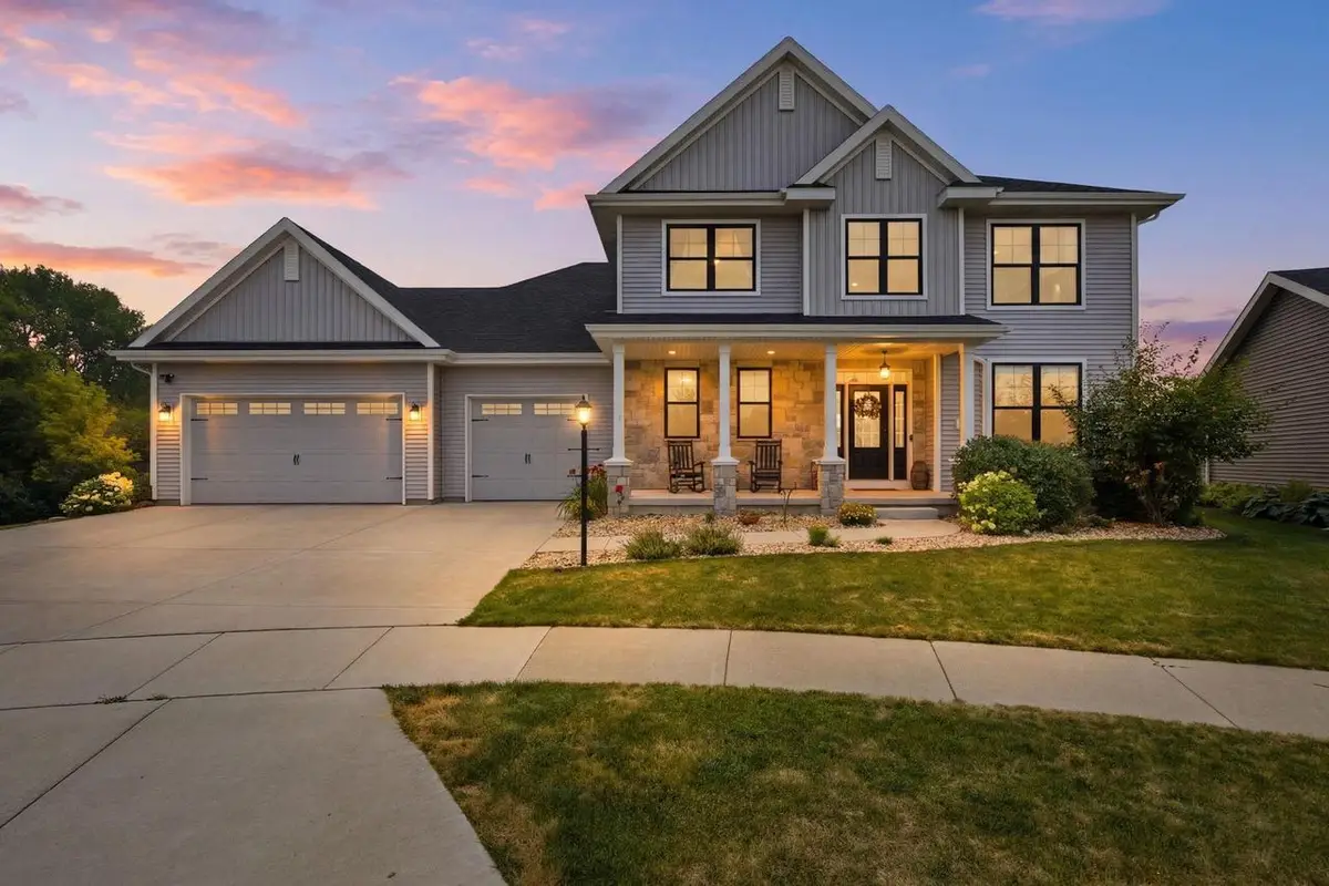 2331 Butterfly Circle, Sun Prairie, WI 53590 - #1