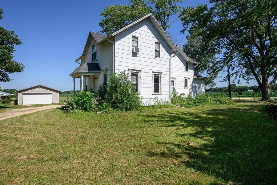 1038 Highway 138, Stoughton, WI 53589 - #2
