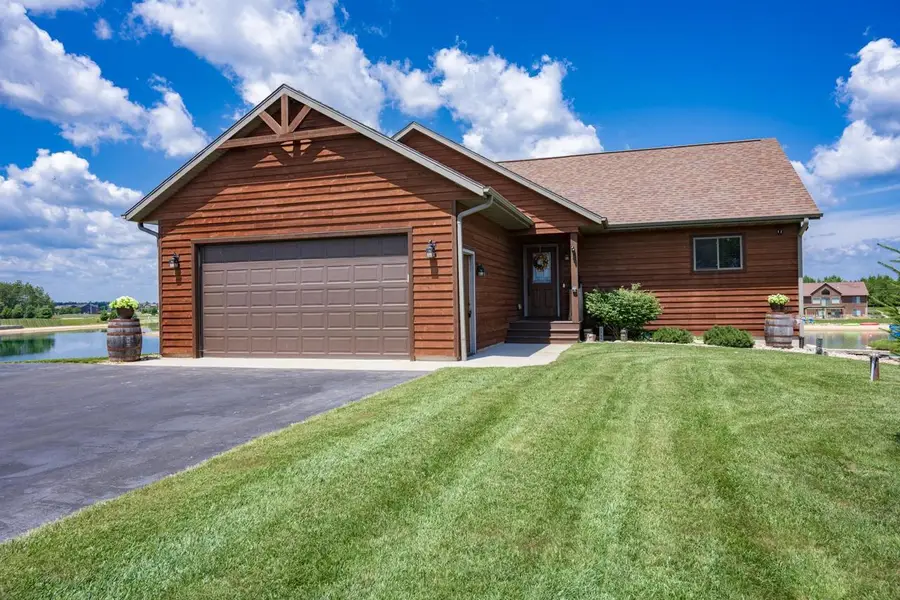 N8432 Lookout Point Court, New Lisbon, WI 53950 - #2