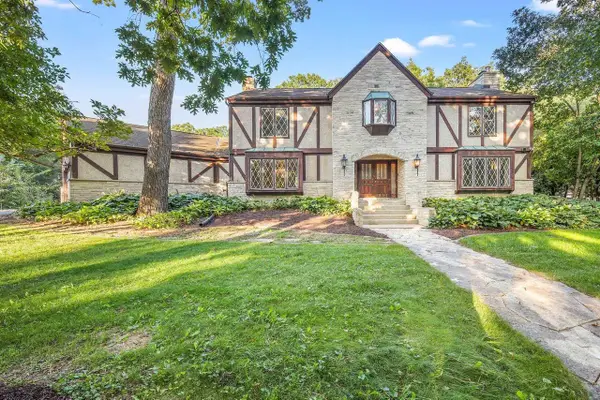 W9236 Highway 18, Cambridge, WI 53523