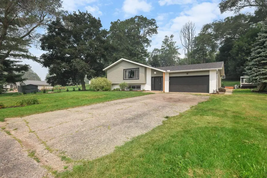 W8372 Crawford Road, Portage, WI 53901 - #2