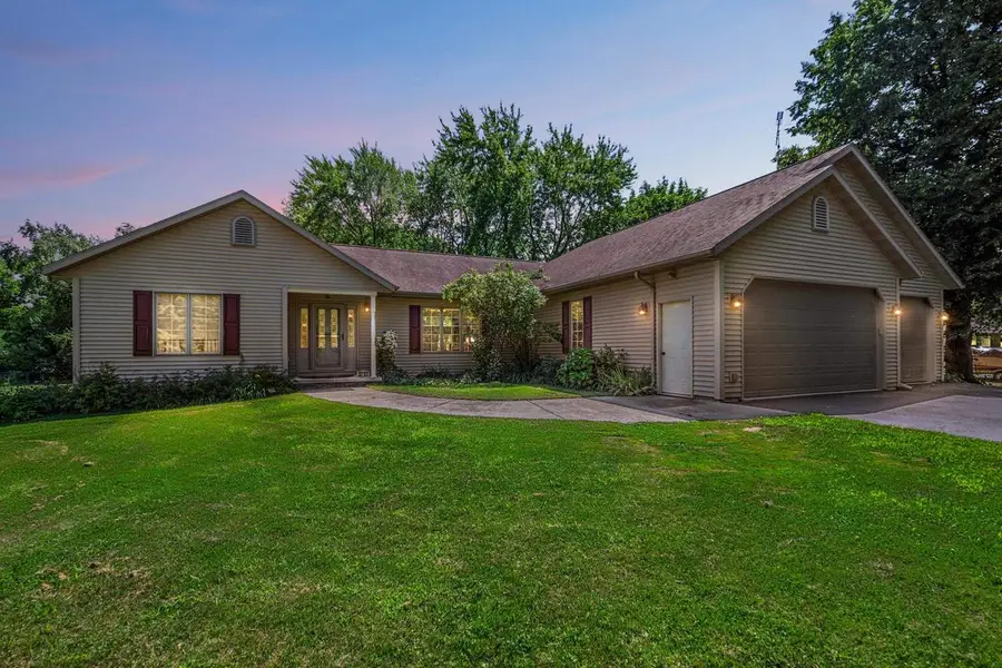 W3757 Orchard Avenue, Green Lake, WI 54941 - #2