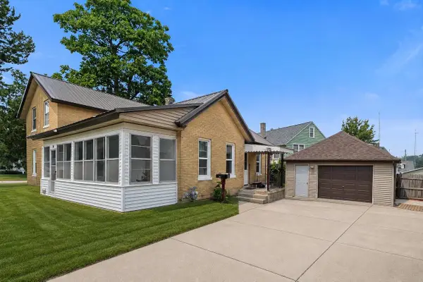 429 W Carroll Street, Portage, WI 53901