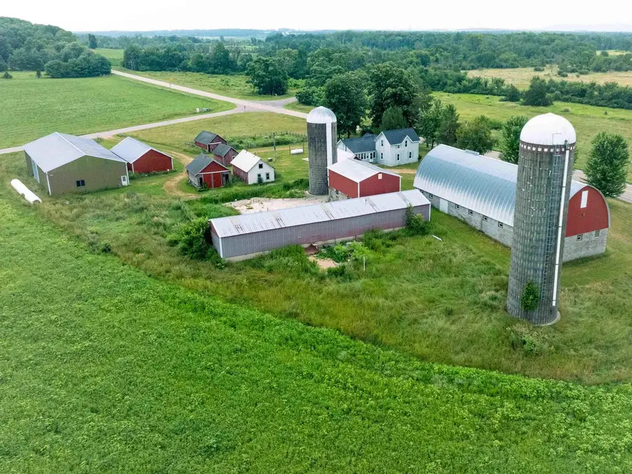 W10630 County Highway X Acres, Portage, WI 53901 - #2