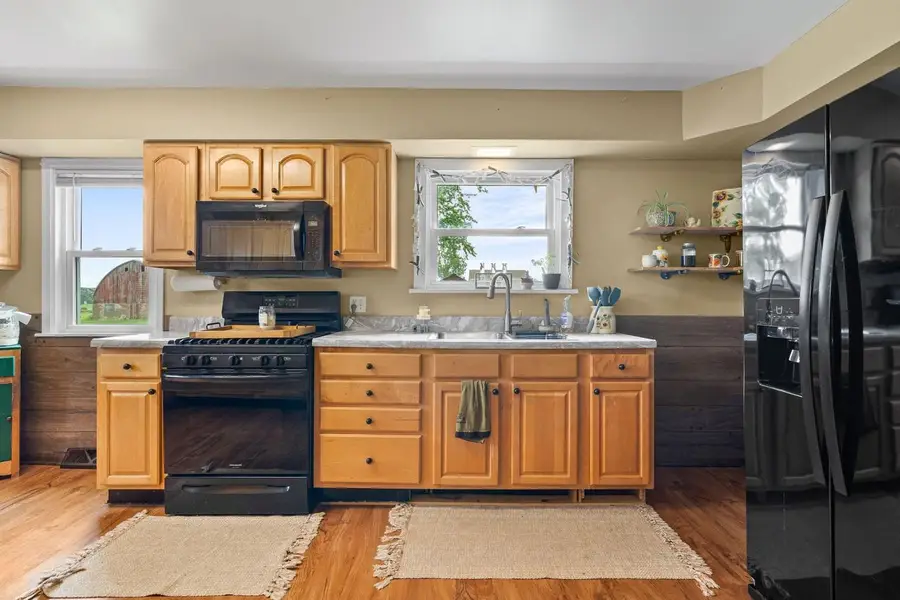 W620 Miller Road, Markesan, WI 53946 - #2