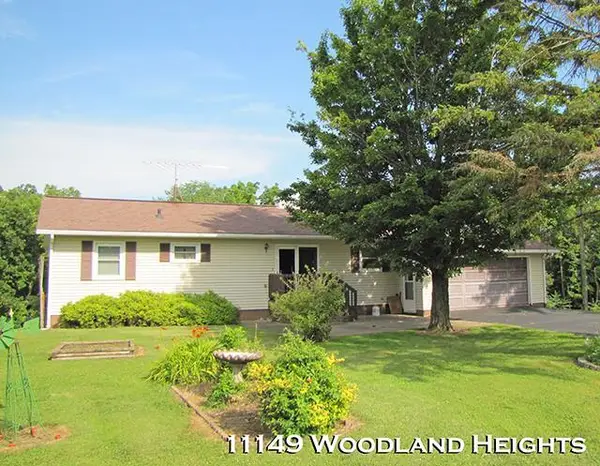 11149 Woodland Heights, Cassville, WI 53806
