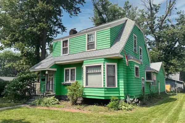 1252 Center Avenue, Janesville, WI 53546