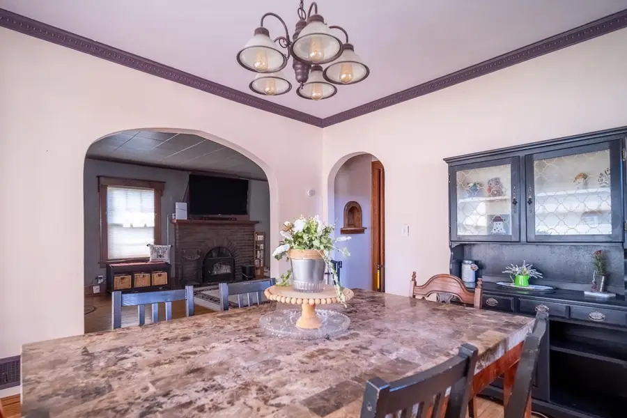 1252 Center Avenue, Janesville, WI 53546 - #2