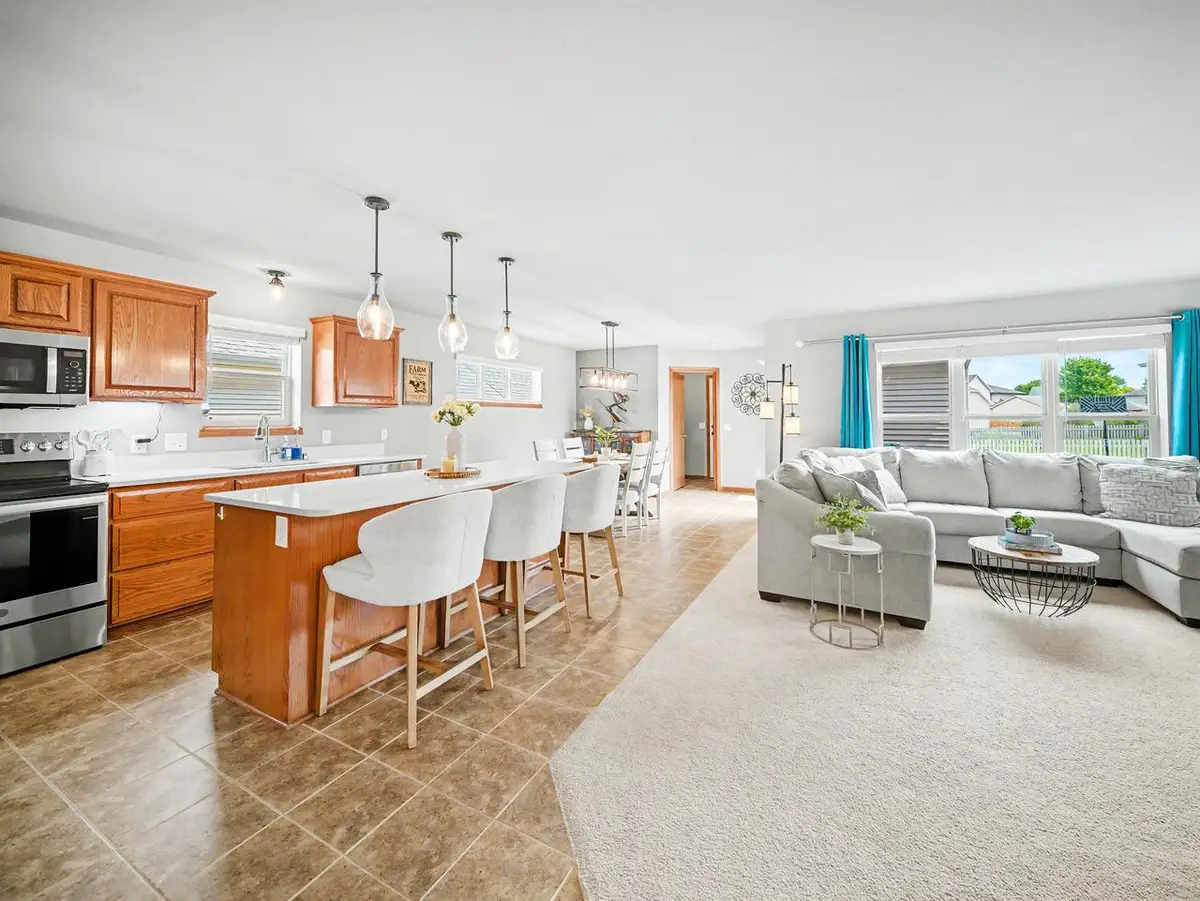 3821 STONEBRIDGE Drive, Madison, WI 53719 - #1