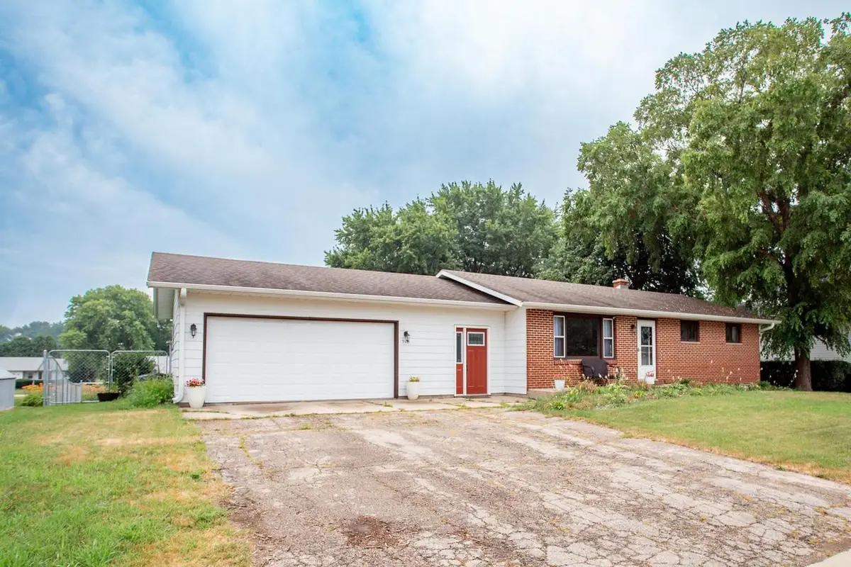 504 26th Street, Monroe, WI 53566 - #1