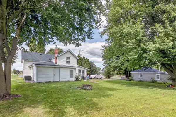 715 & 735 E Madison Street, Platteville, WI 53818