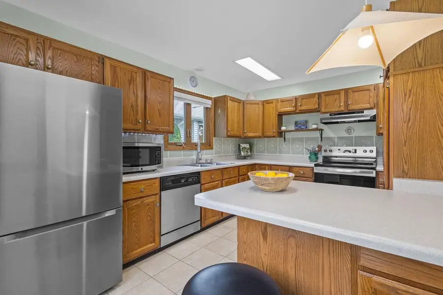 917 Acker Parkway, Deforest, WI 53532 - #3