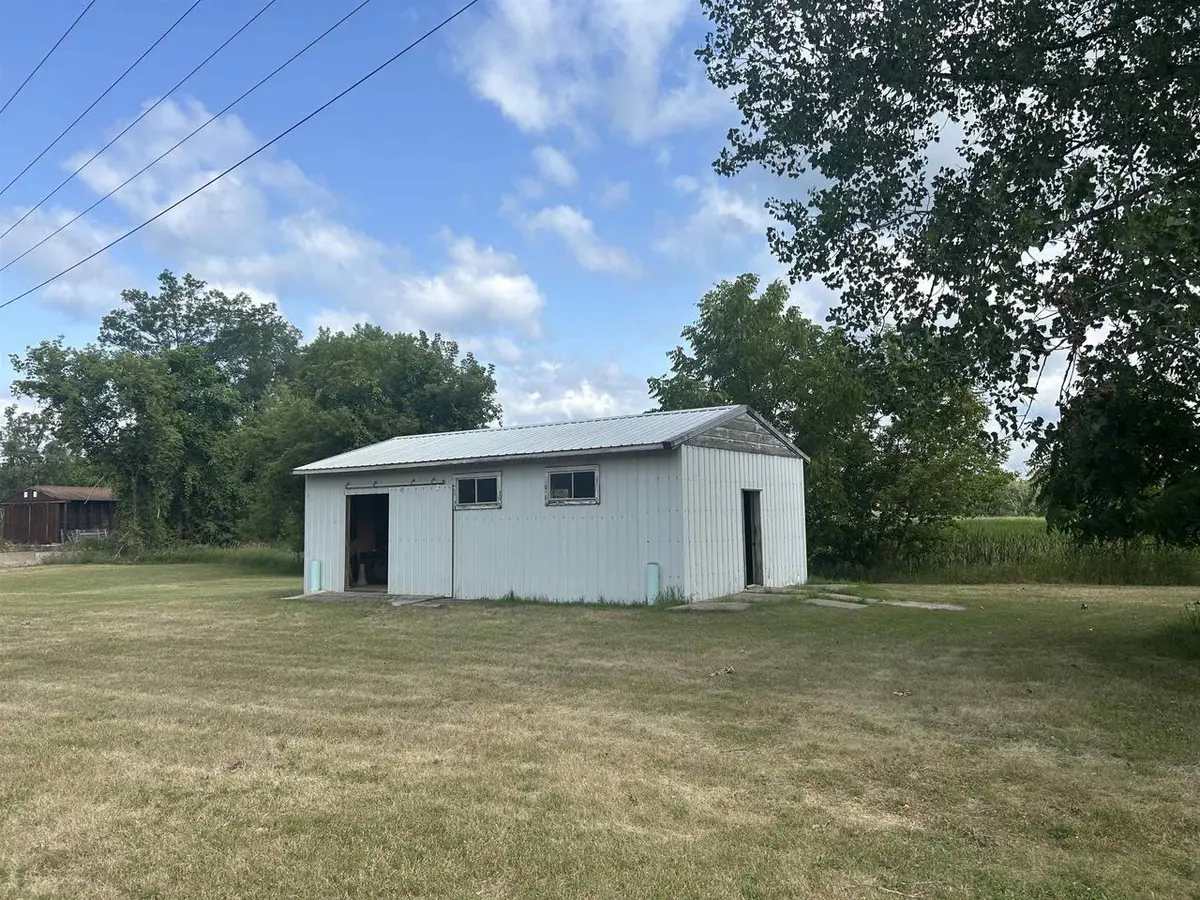400 N Farmer Street, Princeton, WI 54968 - #1