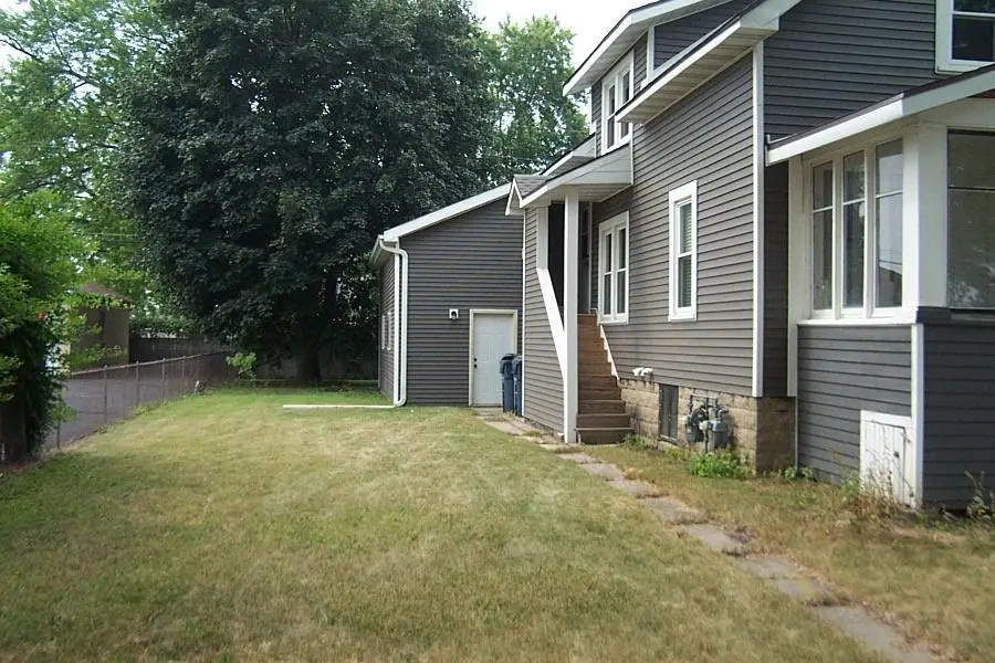 30 W Scott Street, Fond Du Lac, WI 54935 - #3