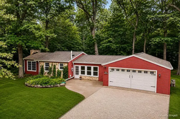N31W22210 Green Road, Waukesha, WI 53186