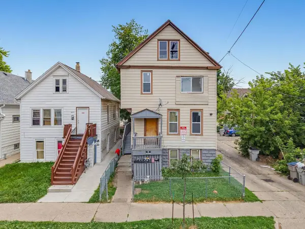 2258 S 17th Street, Milwaukee, WI 53215