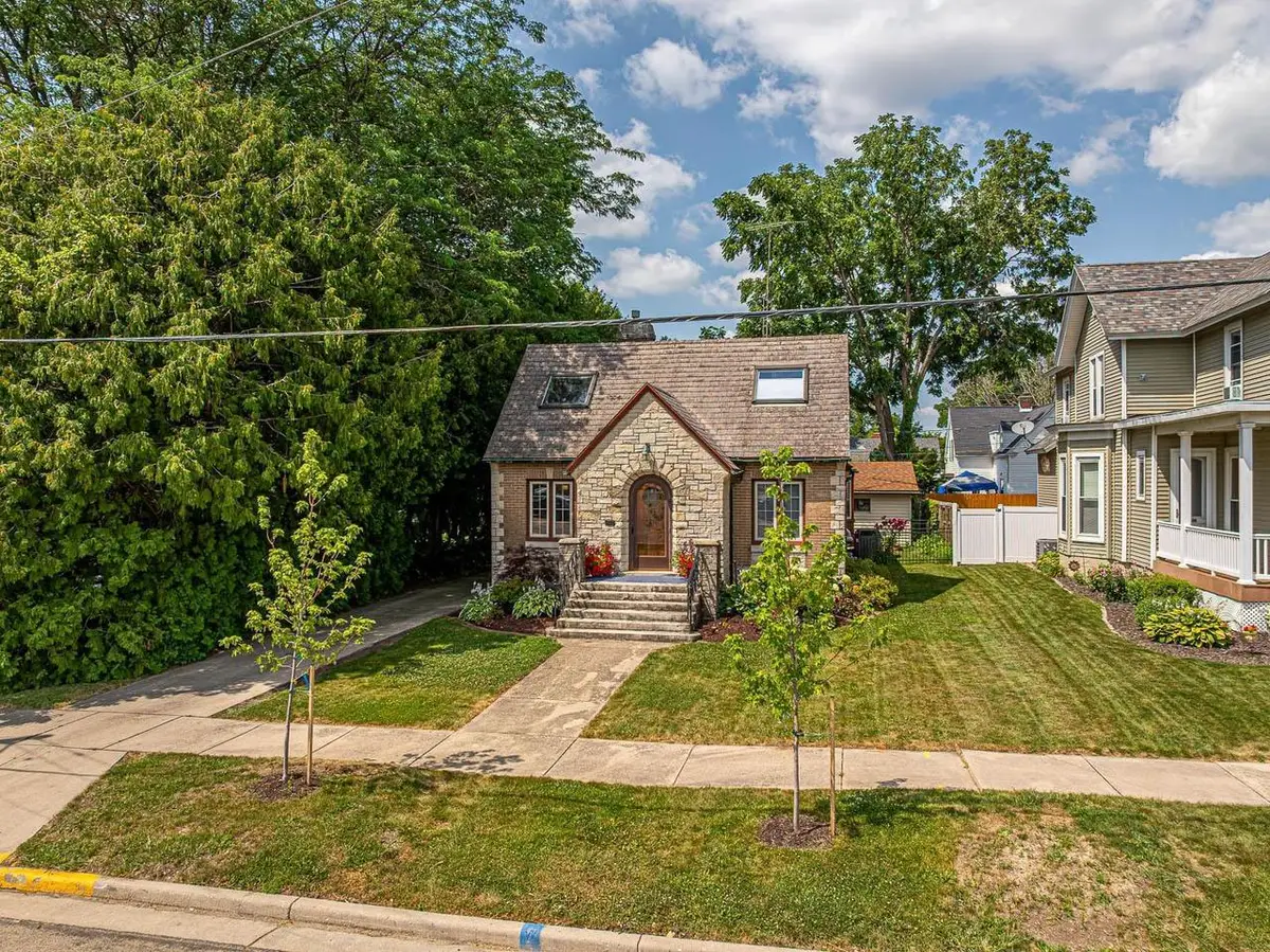 1737 14th Street, Monroe, WI 53566 - #1