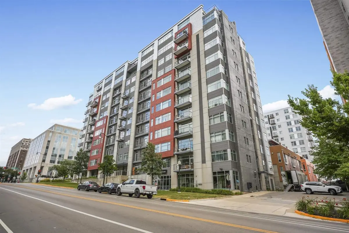 309 W Washington Avenue #801, Madison, WI 53703 - #1