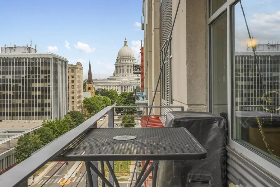 309 W Washington Avenue #801, Madison, WI 53703 - #3
