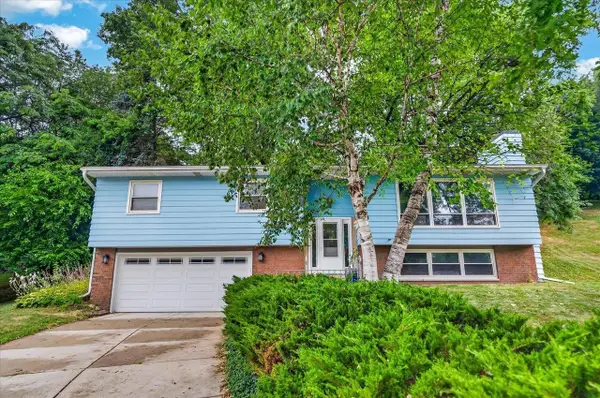 13 Lambeth Circle, Madison, WI 53711