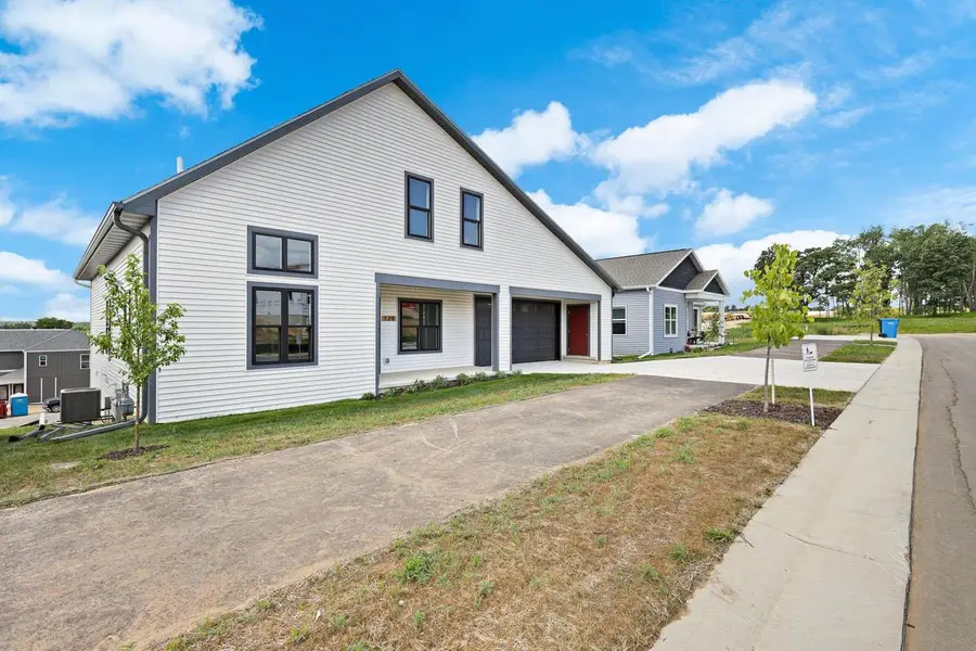 129 Lupine Avenue, Poynette, WI 53955 - #2