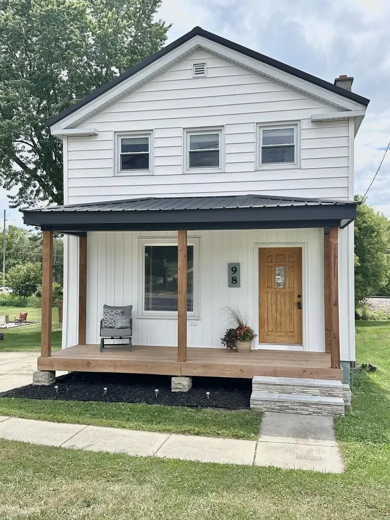 98 E Commerce Street, Cambria, WI 53923 - #1