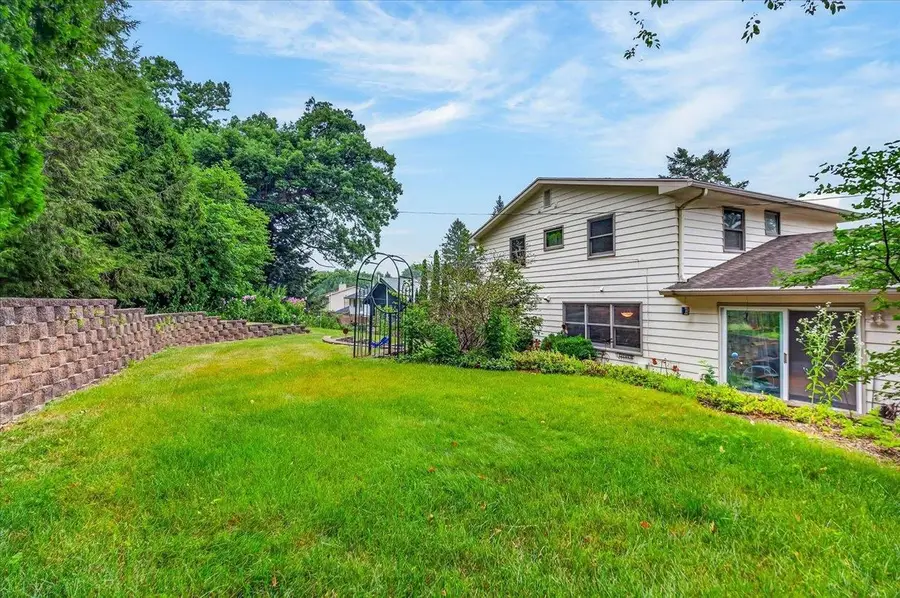206 Green Lake Pass, Madison, WI 53705 - #2