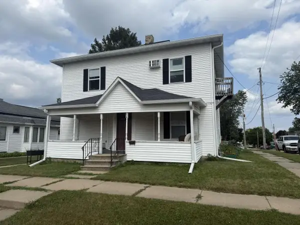 818 Woodard Avenue, Tomah, WI 54660