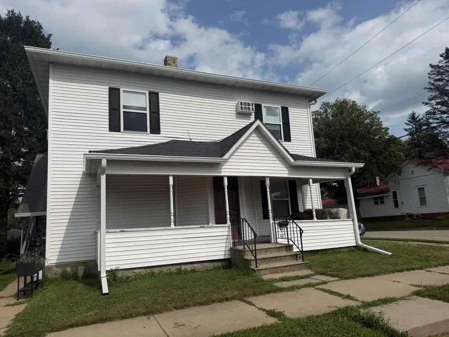 818 Woodard Avenue, Tomah, WI 54660 - #3