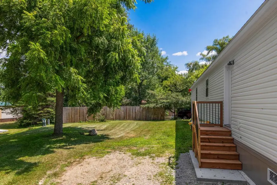 W2354 State Road 23 Road #406, Green Lake, WI 54941 - #3