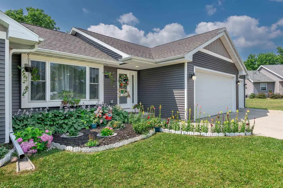 624 Julius Court, Omro, WI 54963 - #3