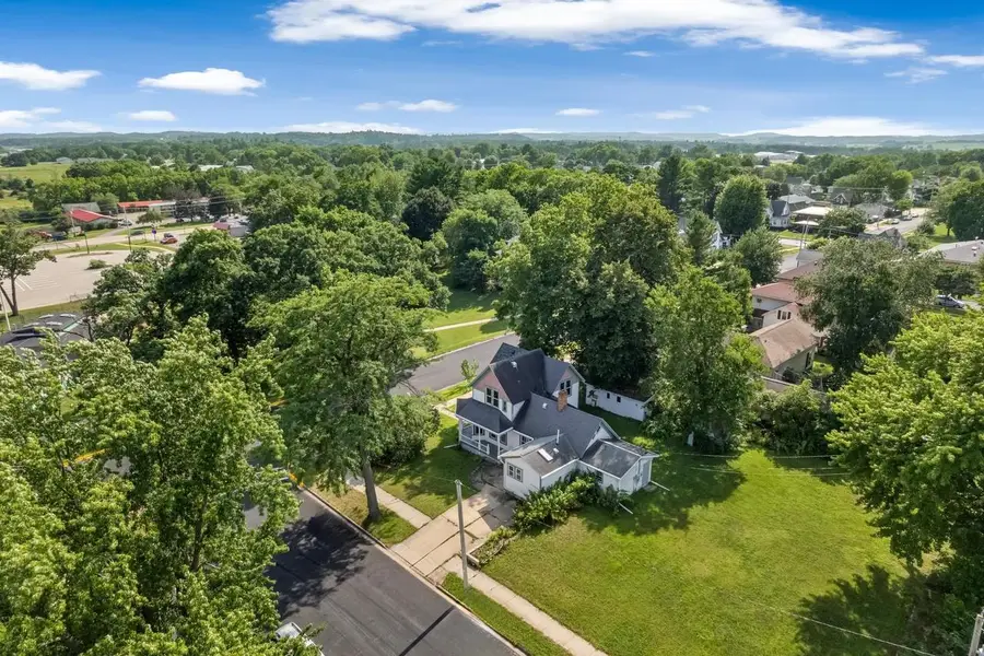 320 E Holton Street, Tomah, WI 54660 - #2