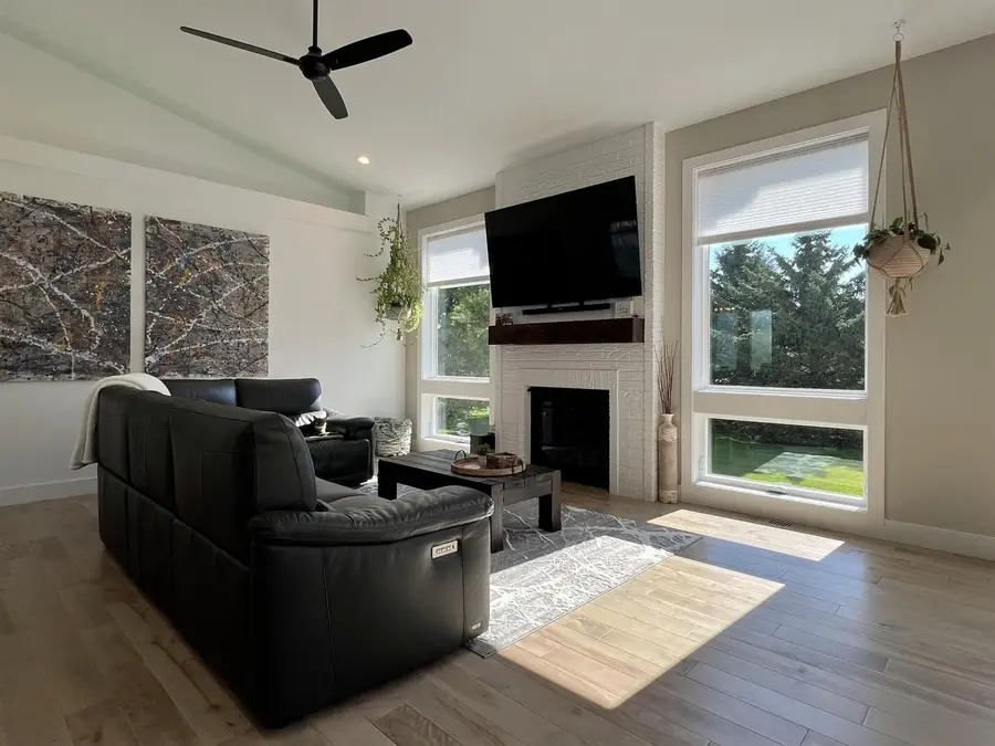 6624 Covered Bridge Trail, Sun Prairie, WI 53590 - #3