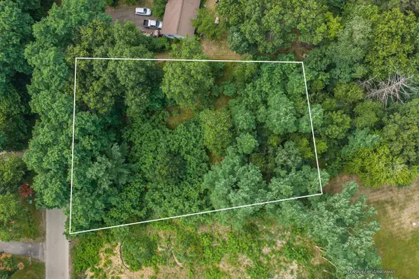 Lot 9 Yellow Thunder, Baraboo, WI 53913